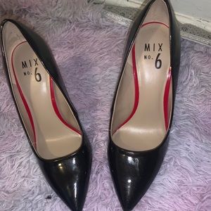 MIX NO. 6 Black high heels